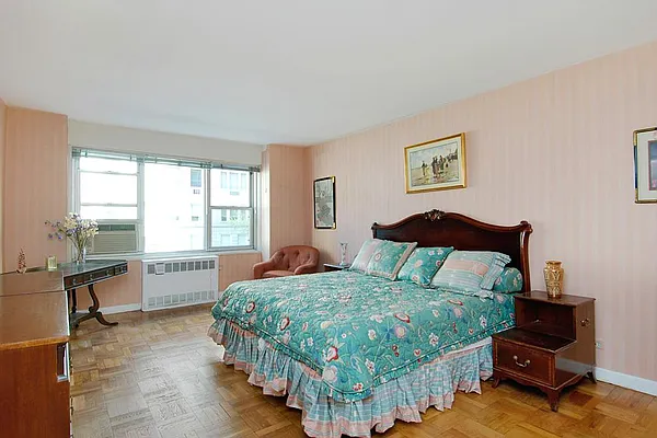 Sold by Corcoran | media 18