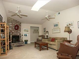 5th image of 64 Shoreline Cir