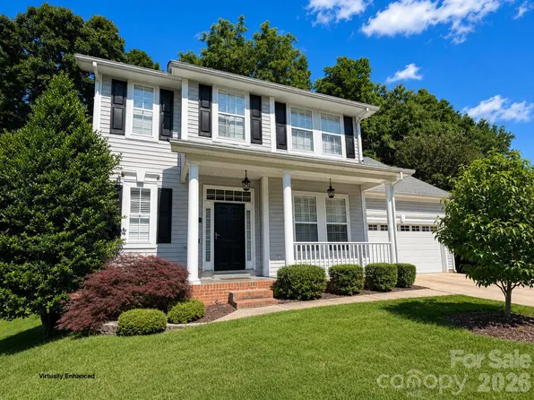 6832 Charter Hills Rd, Charlotte, NC 28277