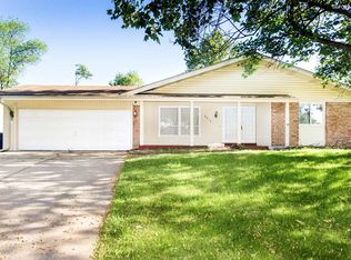 2580 Cambridge Dr, Florissant, MO