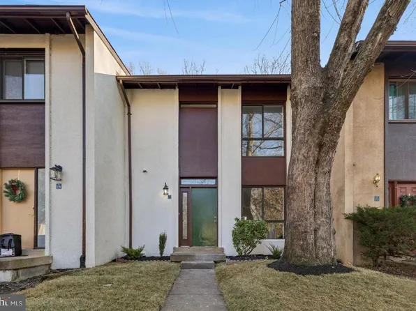 11931 Barrel Cooper Ct, Reston, VA 20191