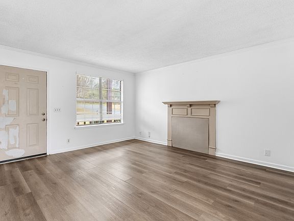 4th image of 3173 Trails End Ln