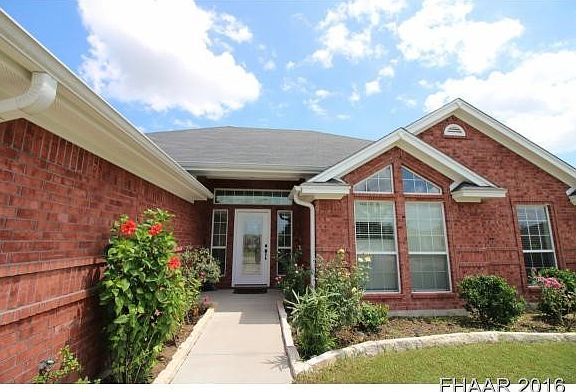 2nd image of 1903 Guinevere Ln