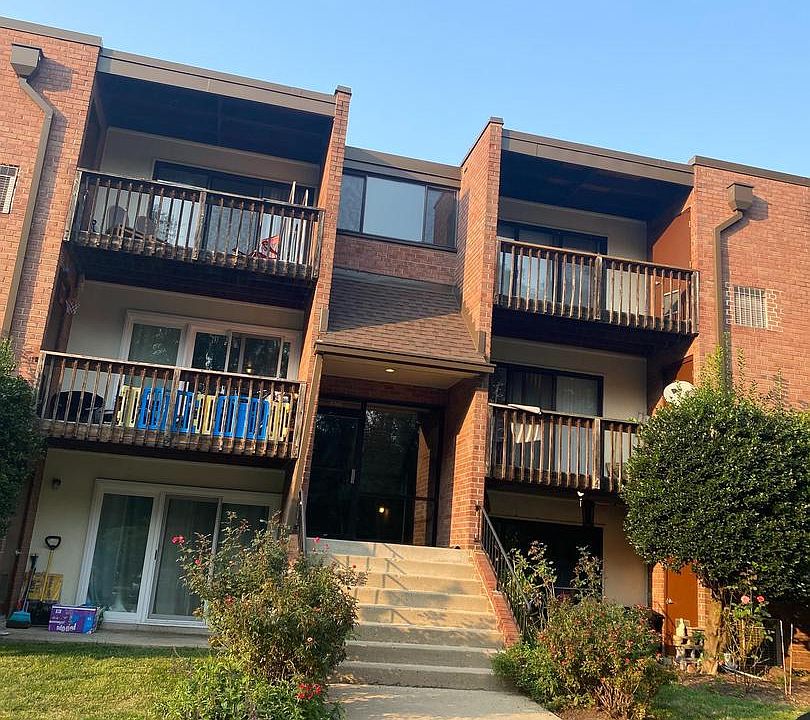 1st image of 10722 West Dr APT 304
