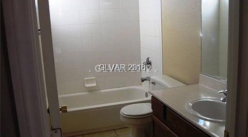 3rd image of 5217 Evergreen Meadow Ave