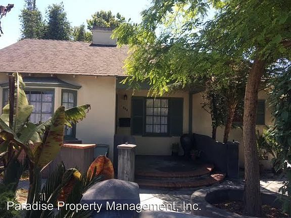 2nd image of 554 Jordan Ave