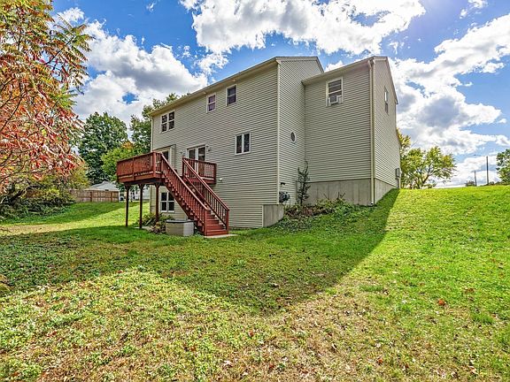 4th image of 35 Lemnos Ln