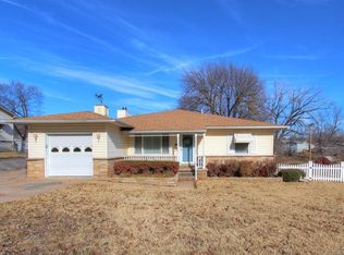 1011 Washington Ave, Sand Springs, OK 74063