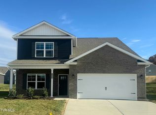 1088 Edison Rd, Johnson City, TN 37615