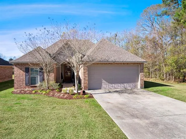 104 Coquille Dr, Madisonville, LA 70443