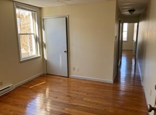 143 Blydenburg Ave APT 3, New London, CT 06320