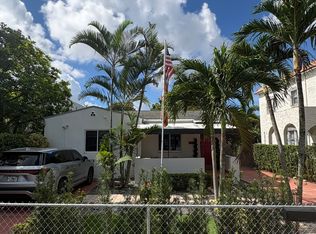 3216 SW 3rd St, Miami, FL 33135