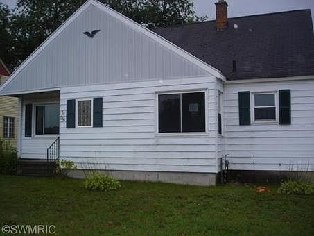1st image of 280 W 32nd St