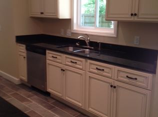 48 Marsh Dr, Hilton Head Island, SC 29928