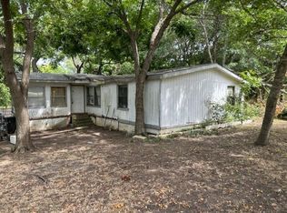 829 Saralvo Rd, Midlothian, TX 76065