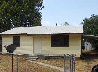 606 S Hall St, Prairie Grove, AR 72753