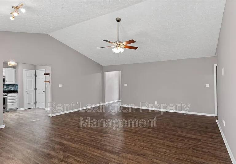 3534 Cave Hill Pl — Photo 8