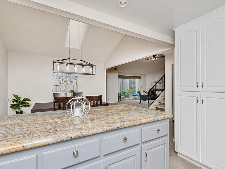 309 Lone Oak Dr — Photo 10