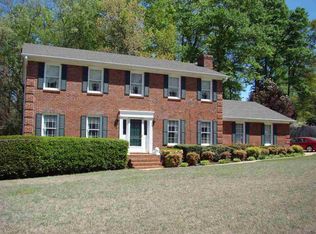 916 Wentworth Dr, Spartanburg, SC 29301