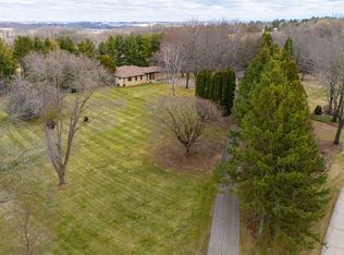 4206 Rose Ct, Middleton, WI 53562