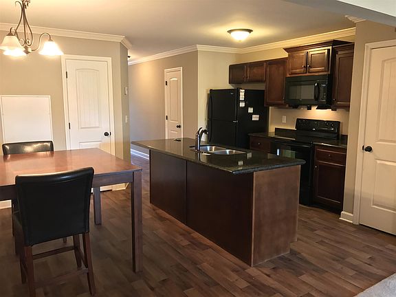 5th image of 4215 Aurora Cir
