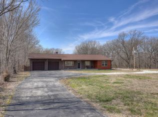 9146 State Highway 43, Seneca, MO 64865