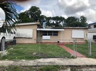 851 E 15th Pl, Hialeah, FL 33010