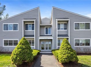 21 Hilltop Dr UNIT 21, Weatogue, CT 06089