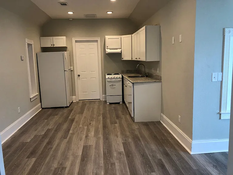 3114 Dunbar Ln #CARRIAGE HOUSE — Photo 16