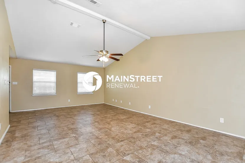 1724 Panola Dr — Photo 4