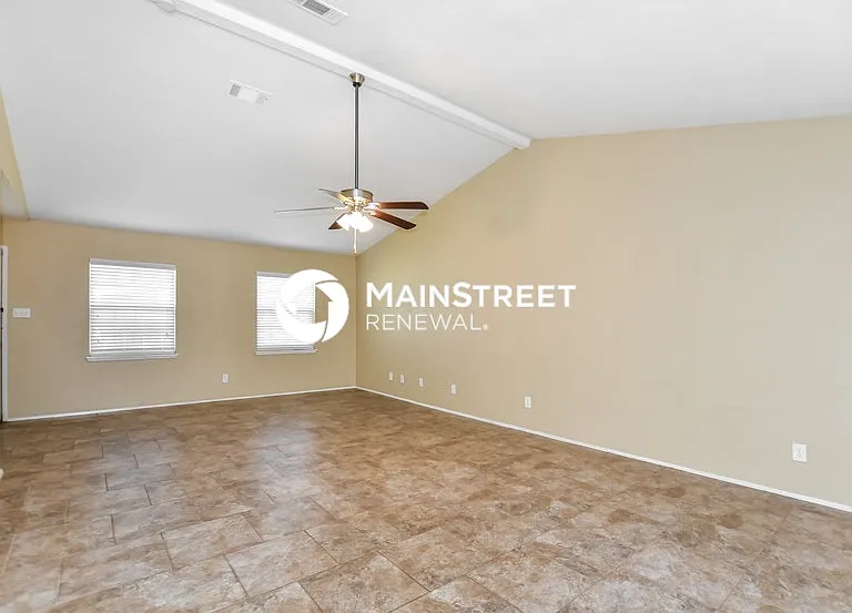 1724 Panola Dr — Photo 5