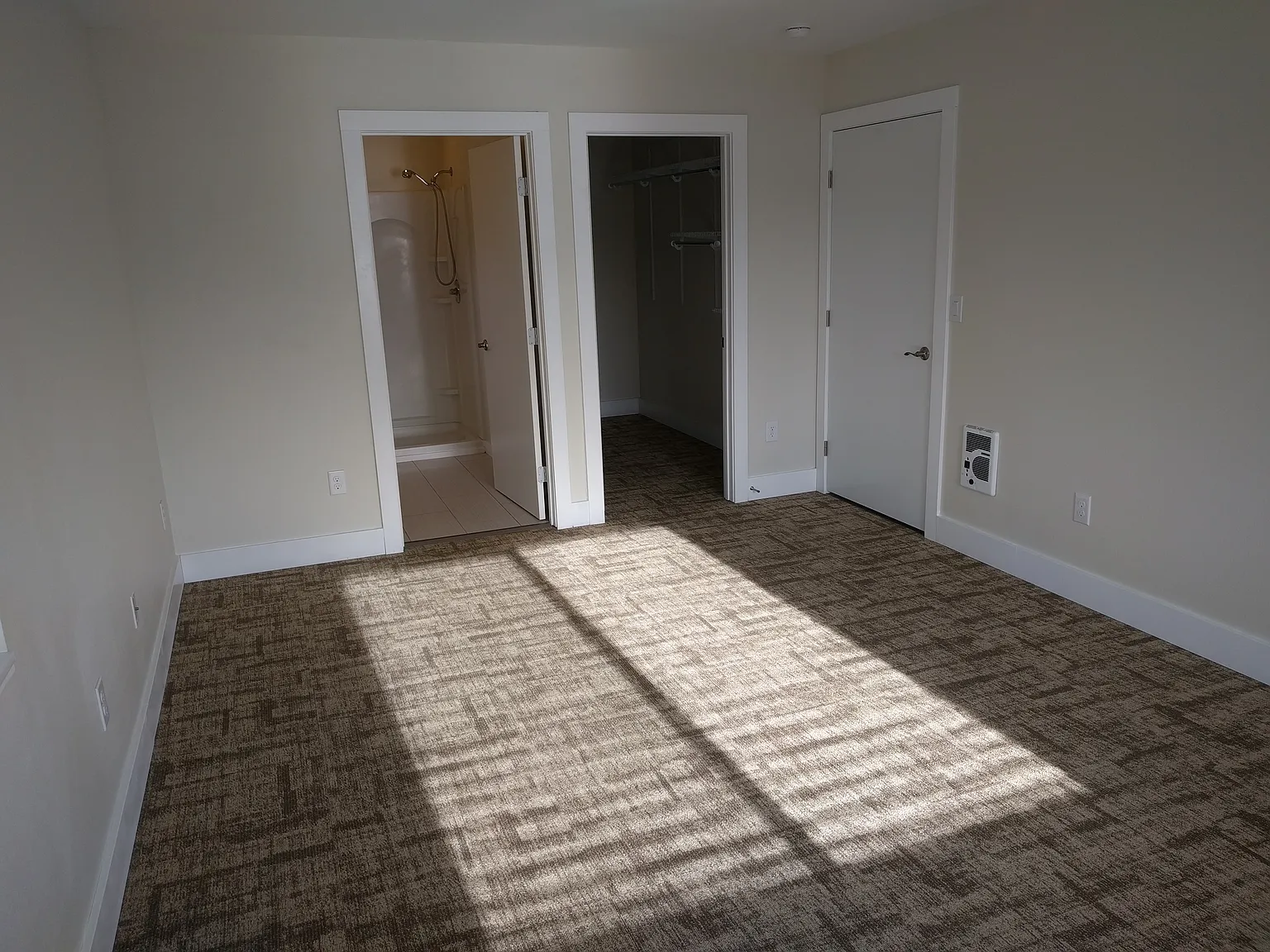 9223 SW Terwilliger Boulevard — Photo 3