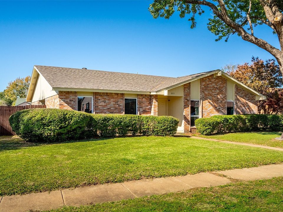 1st image of 2633 Hampshire Dr