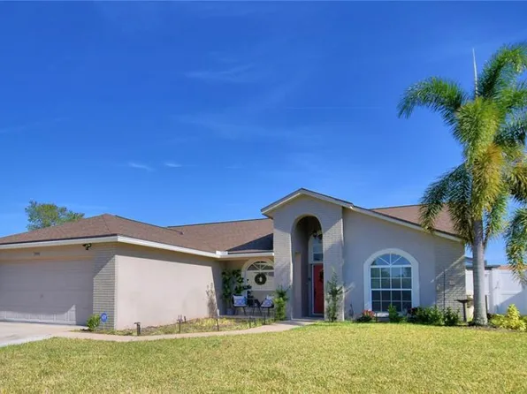 7991 Apple Blossom Dr, Lakeland, FL 33810