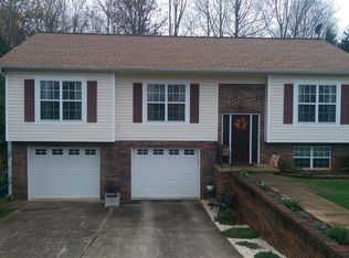 3105 Kay St, Conover, NC 28613