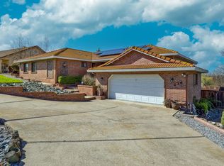 238 Saint Andrews Rd, Valley Springs, CA 95252