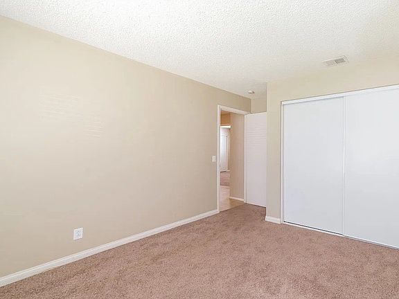 4th image of 2162 S Bellwood Cir #B