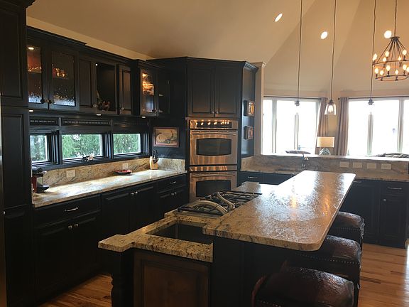 4th image of 10095 Chesapeake Dr