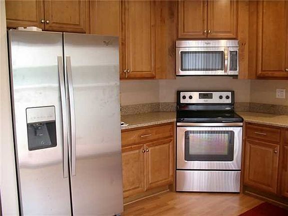 2nd image of 6759 SE Yorktown Dr