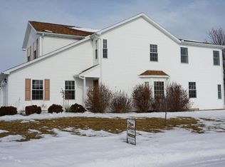 1405 W Indian Dr, Pontiac, IL 61764