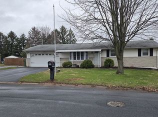 3185 Lehrs Dr, York, PA 17404