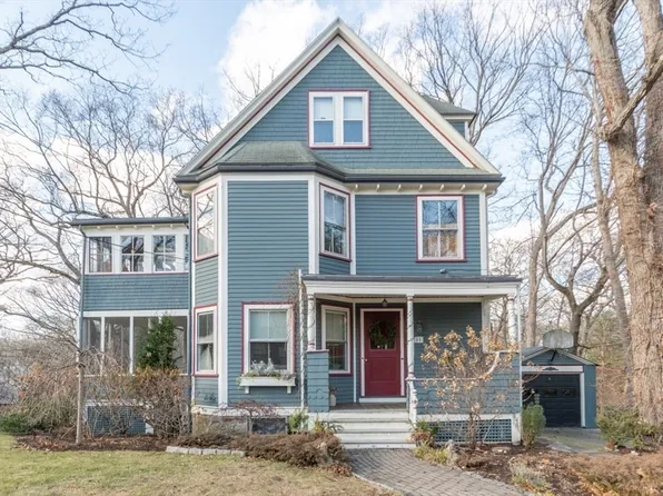 31 Fisher Ave, Newton, MA 02461