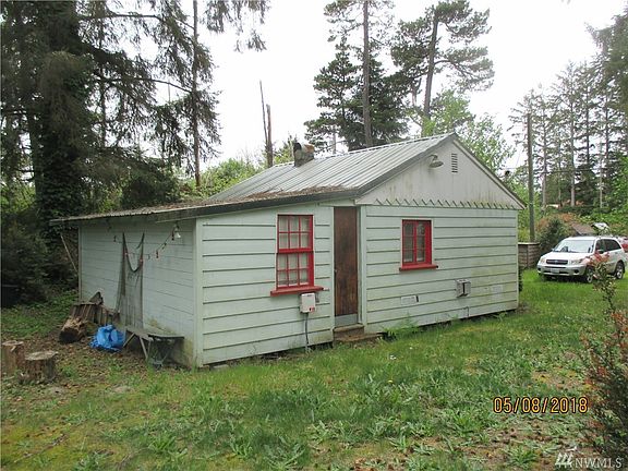 3rd image of 29008 North St