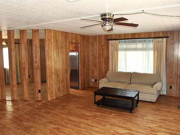 3rd image of 11228 S Cardinal Ln