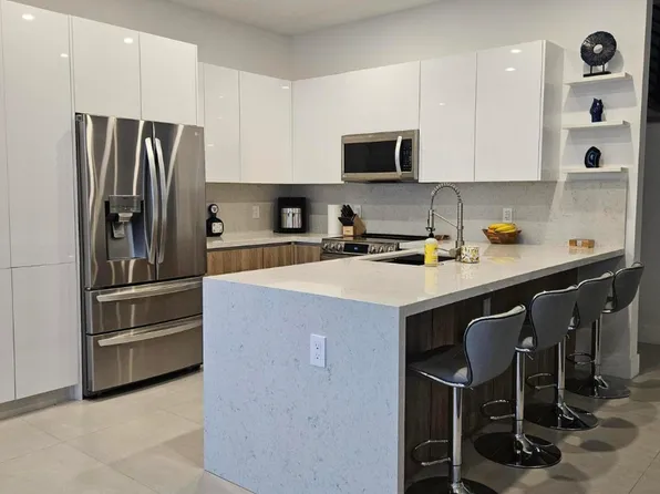 2275 SE 7th St, Pompano Beach, FL 33062