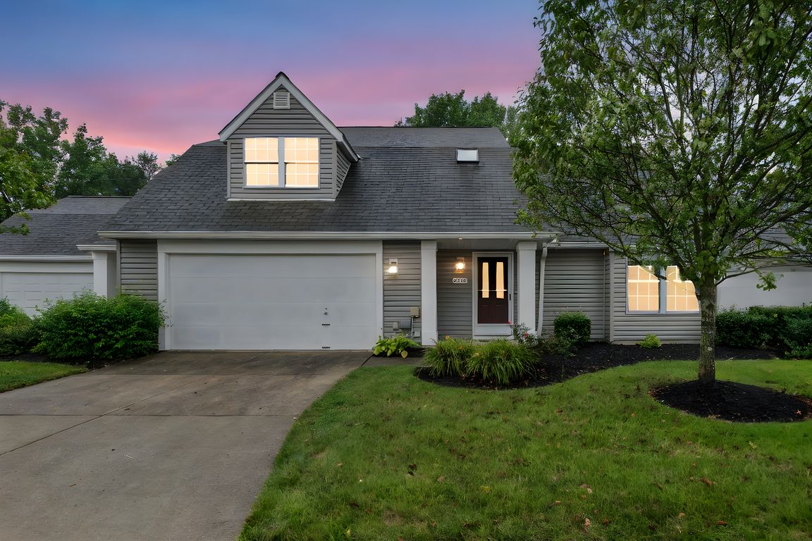 9549 Ridge Ct_33 day to dusk.jpeg