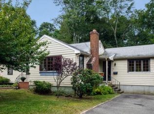 118 Sunnyplain Ave, Weymouth, MA 02188