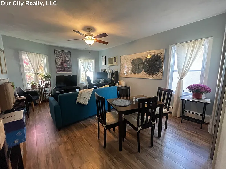 89-91 Kinsman St #2 — Photo 3