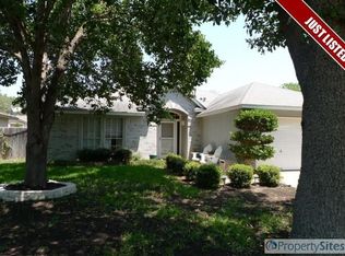 8320 Doe Meadow Dr, Austin, TX 78749