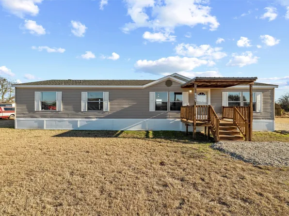237 Quarter Horse Rd, Waxahachie, TX 75165